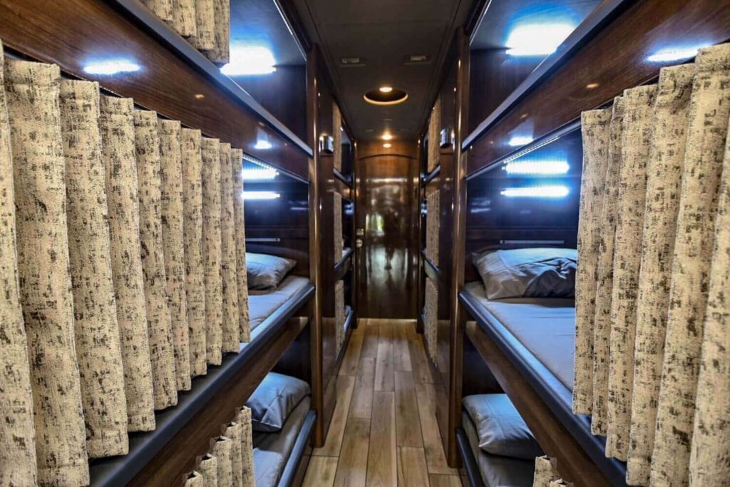 how big are tour bus bunks